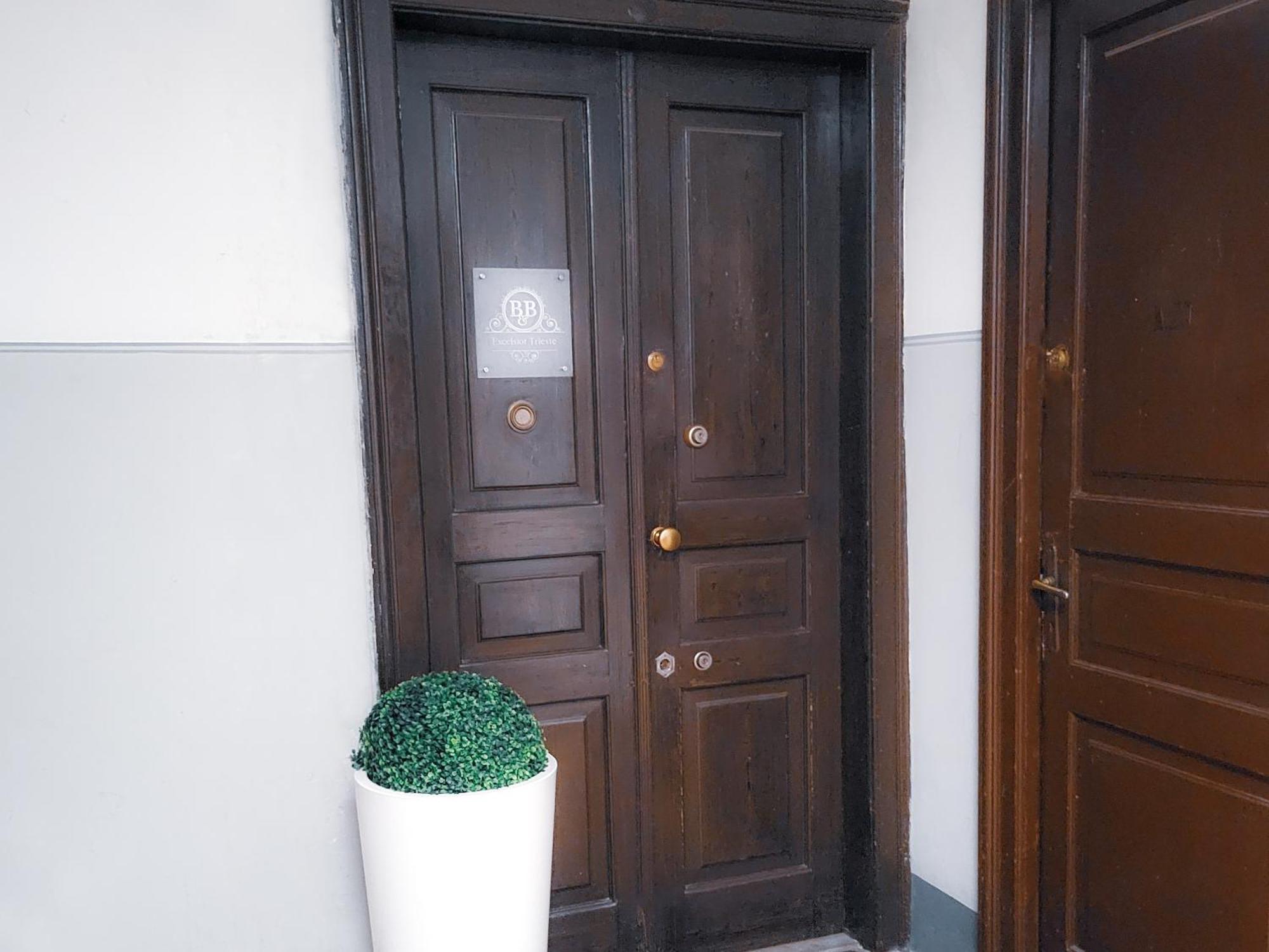 B&B Excelsior Trieste Luaran gambar